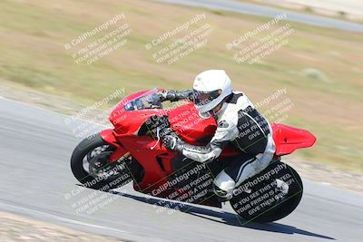 media/Apr-23-2023-TrackXperience (Sun) [[90816c9ee1]]/Level 2/session 2 turn 11/